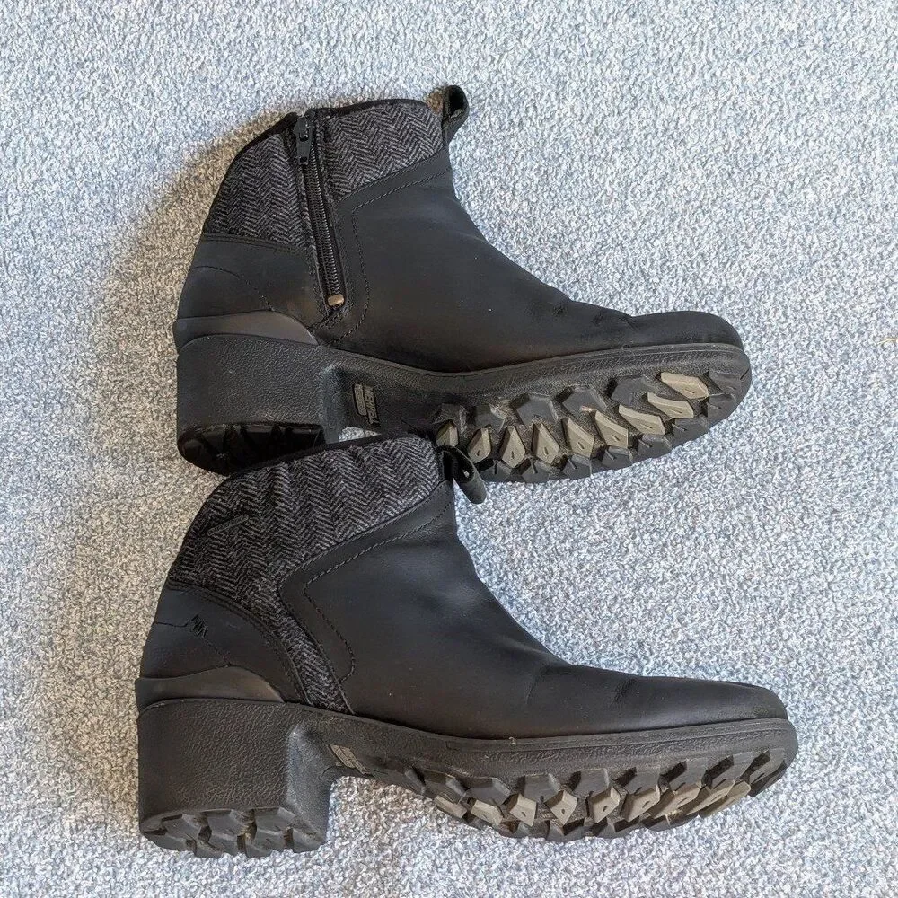 Merrell Women's Size 9.5 Chateau II Black Leather Wool Mid Pull Side Zip Boots